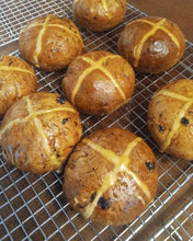 Load image into Gallery viewer, Hot Cross Buns (4 pack)
